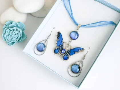 Earrings with necklace Morpho menelaus