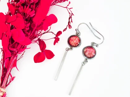 Earrings Chondracris rosea