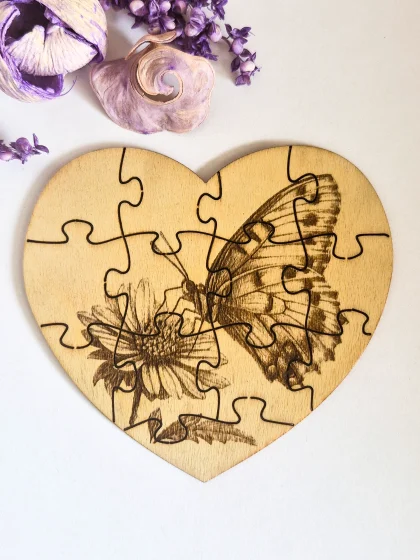 puzzle drevené motýľ